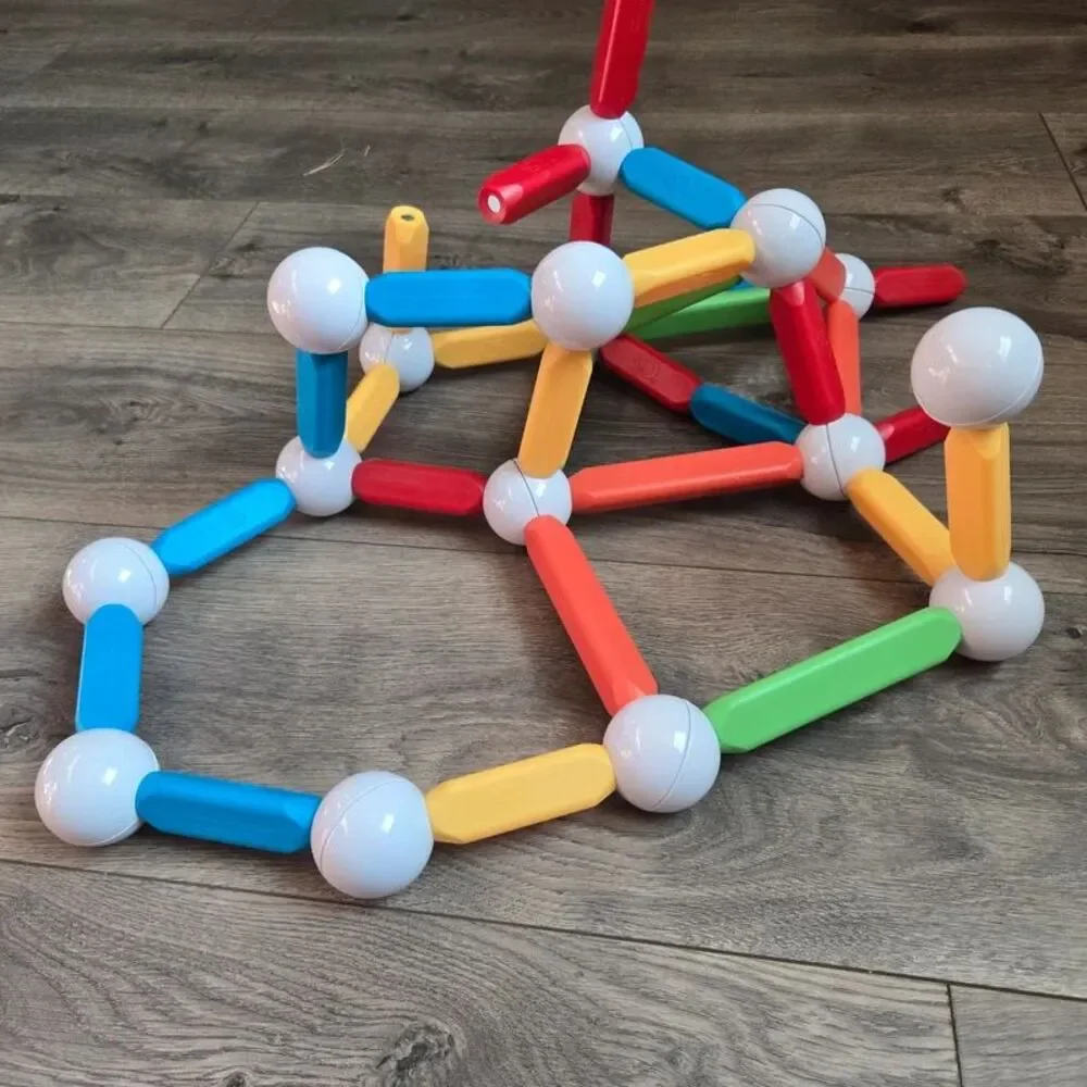 Discovery Kids STEM Building Rods & Spheres Construction Toy Set 48 Pc